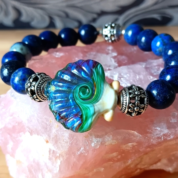 Lapis & Lampwork Artisan Beaded Ocean Themed Stretch Bracelet - Picture 1 of 5